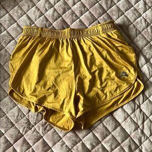 Tracksmith Twilight Split Running Shorts